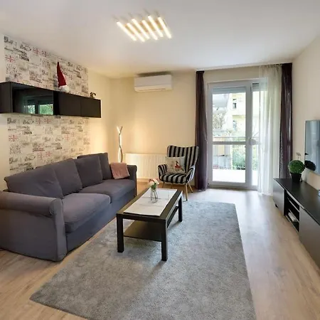Orangehomes Garden View Friendly With Free Parking *