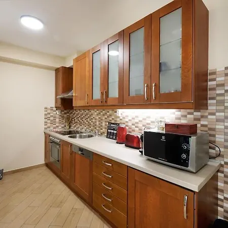 Orangehomes Garden View Friendly With Free Parking דירה *