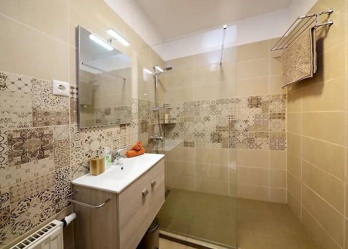 Apartamento Orangehomes Garden View Friendly With Free Parking