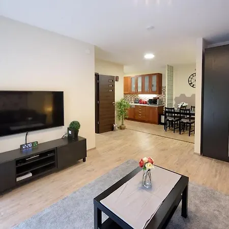 아파트 Orangehomes Garden View Friendly With Free Parking
