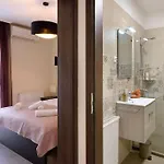 Orangehomes Garden View Friendly With Free Parking Apartman *